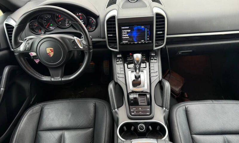2013 Porsche Cayenne Tiptronic