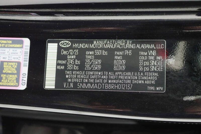 2024 Genesis GV70 2.5T Standard