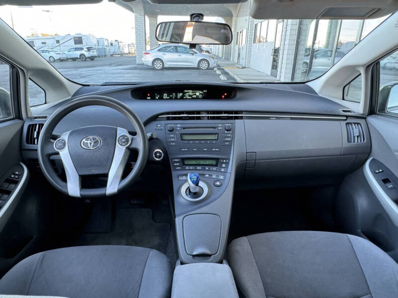 2011 Toyota Prius Two