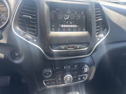 2021 Jeep Cherokee Altitude