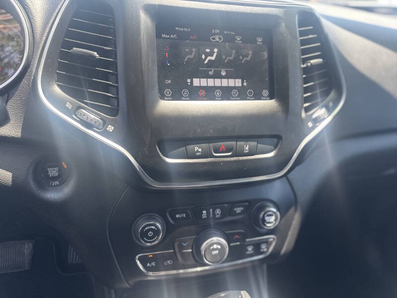 2021 Jeep Cherokee Altitude