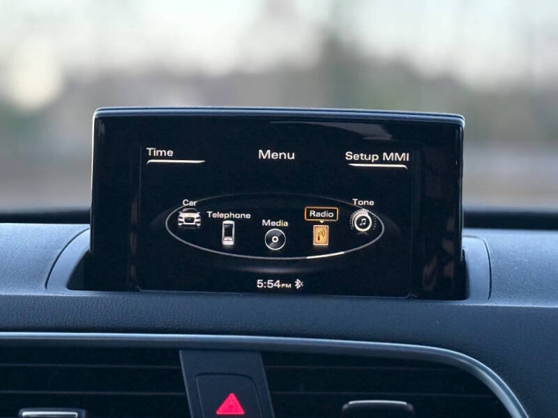 2017 Audi Q3 2.0T quattro Premium