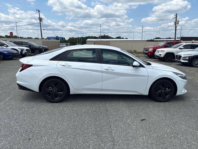 2022 Hyundai Elantra