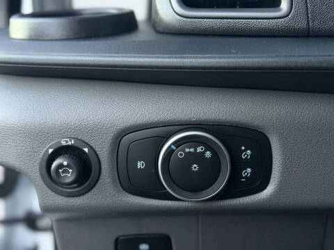 2023 Ford Transit 350 XLT