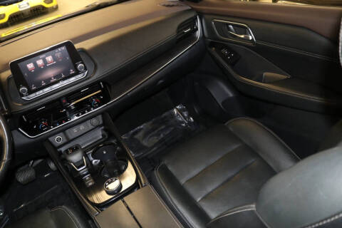 2021 Nissan Rogue SL