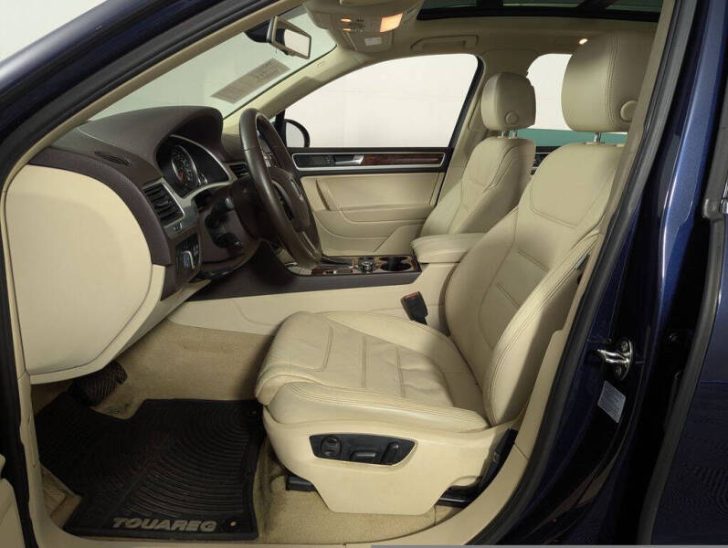 2012 Volkswagen Touareg