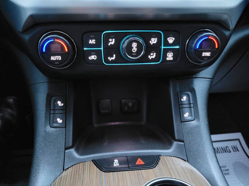 2017 GMC Acadia SLE-2
