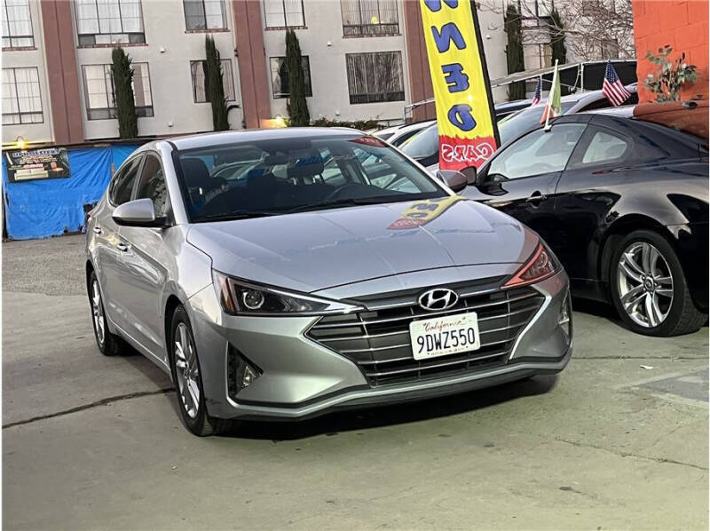 2020 Hyundai Elantra