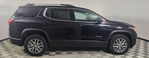 2017 GMC Acadia SLE-2