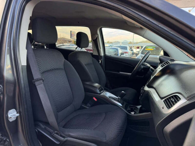 2017 Dodge Journey SE