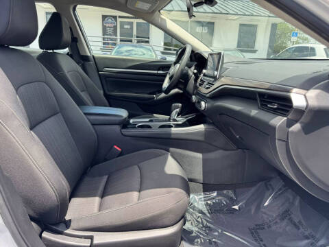 2023 Nissan Altima 2.5 SV