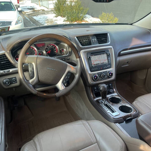 2015 GMC Acadia Denali