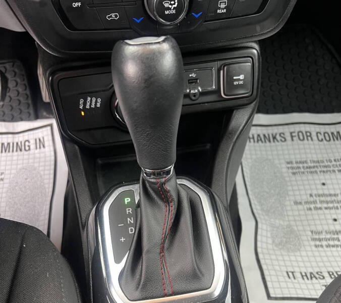 2022 Jeep Renegade (Red) Edition