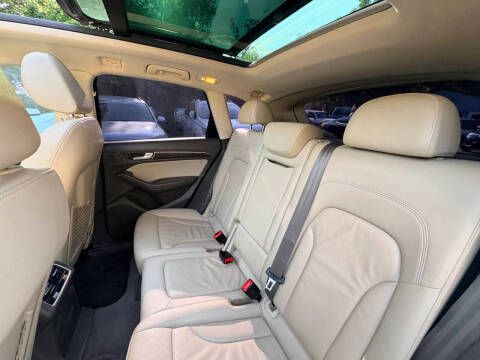 2015 Audi Q5 2.0T quattro Premium Plus