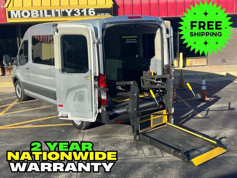 2017 Ford Transit Wagon XL's photo