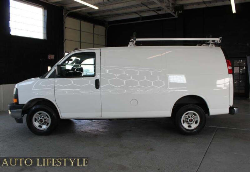 2023 GMC Savana 2500