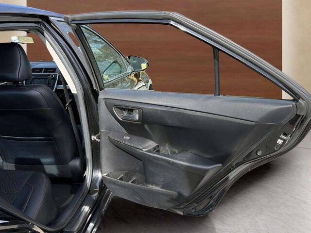 2015 Toyota Camry SE