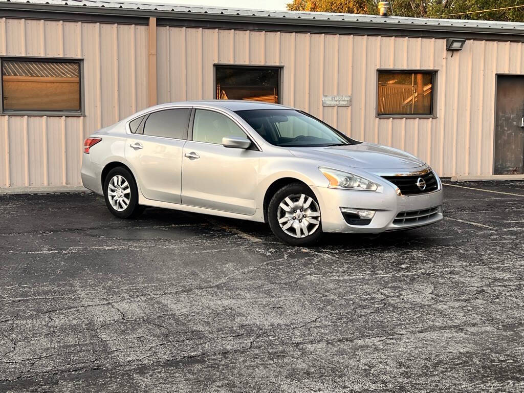 2015 Nissan Altima for sale at Autolink in Kansas City, KS