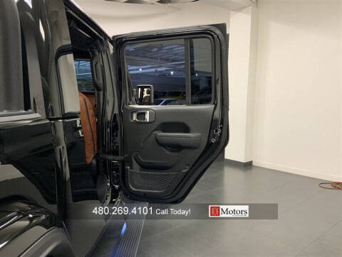 2025 Jeep Gladiator NightHawk
