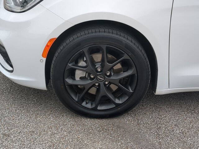 2024 Chrysler Pacifica Limited