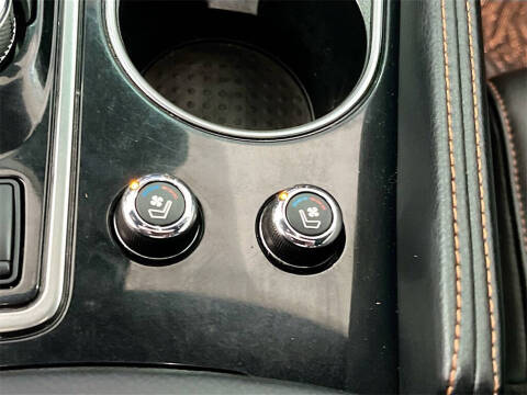 2023 Nissan Maxima 3.5 SR