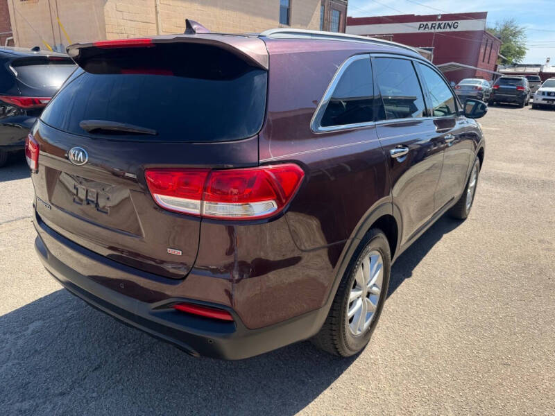 2016 Kia Sorento LX