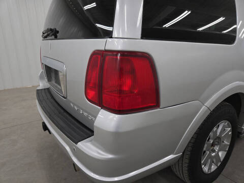 2003 Lincoln Navigator Luxury