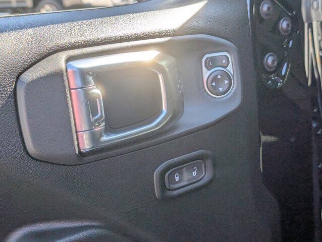 2025 Jeep Gladiator Sport S