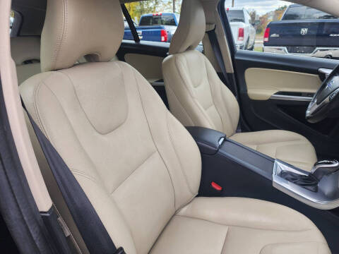 2017 Volvo V60 T5 Premier