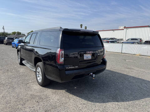 2015 GMC Yukon XL SLT