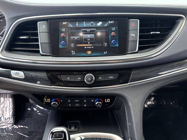 2018 Buick Enclave Essence