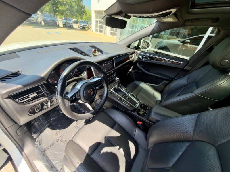 2020 Porsche Macan S