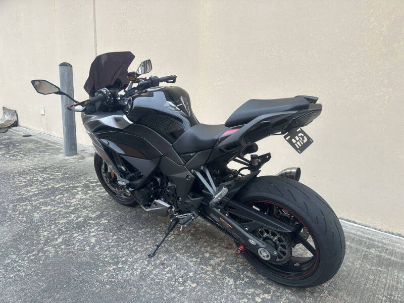 2024 Kawasaki Ninja 1000SX ABS