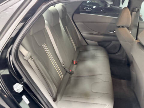 2023 Hyundai Elantra