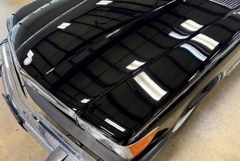 1977 Mercedes-Benz 450-Class