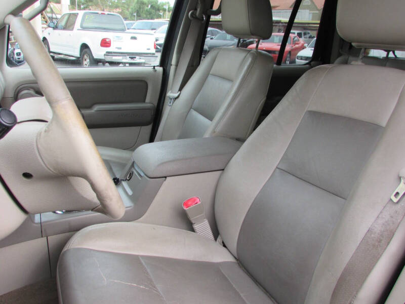 2006 Ford Explorer XLT