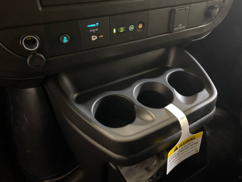 2025 Chevrolet Express 2500