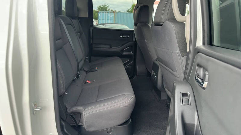 2024 Nissan Frontier