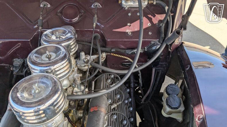 1940 Ford Deluxe
