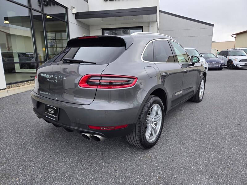 2016 Porsche Macan S