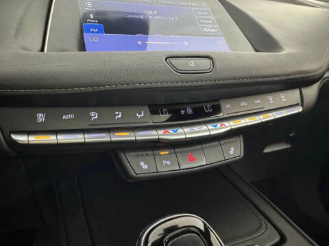 2023 Cadillac XT4 Luxury