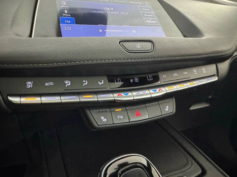 2023 Cadillac XT4 Luxury