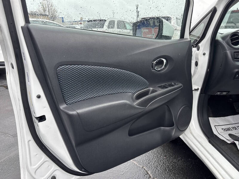 2015 Nissan Versa Note SV