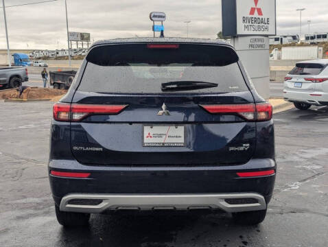 2025 Mitsubishi Outlander PHEV SE