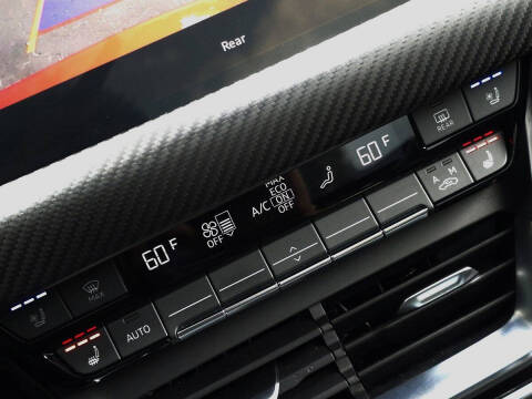 2024 Audi e-tron GT quattro Premium Plus