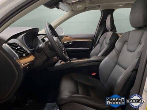 2025 Volvo XC90 B6 Plus Bright Theme 7P