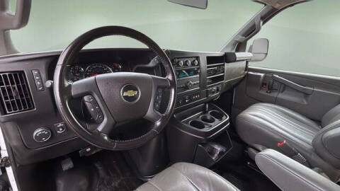 2022 Chevrolet Express LS 3500