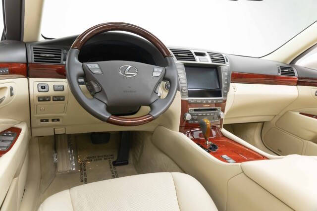 2012 Lexus LS 460