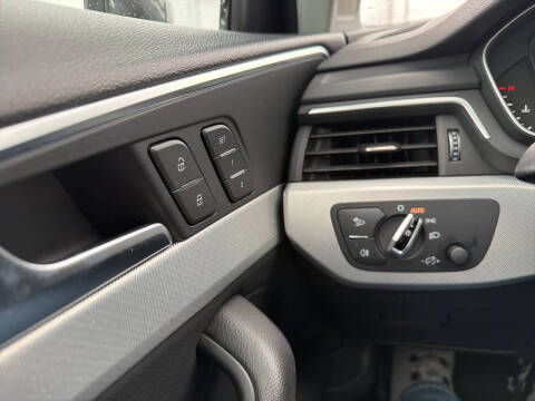 2017 Audi A4 2.0T quattro Premium Plus