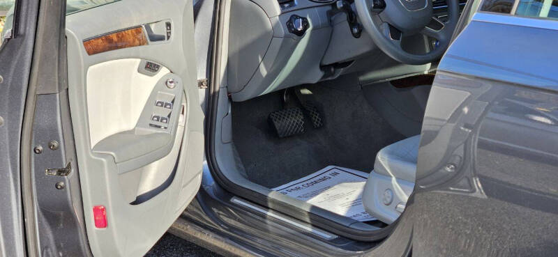 2013 Audi A4 2.0T quattro Premium Plus